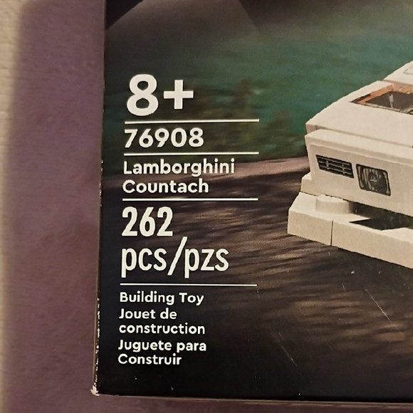 LEGO Speed Champions Lamborghini Countach - White Model - Picture 5 of 5